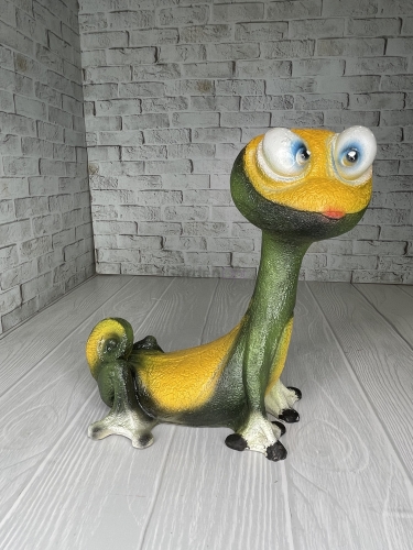 П-013 (Саламандра фигура из полистоуна H-  cм L- см )